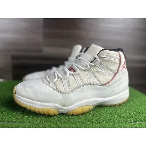 Size 10.5 - Air Jordan 11 Retro Platinum Tint no box - Picture 1 of 9